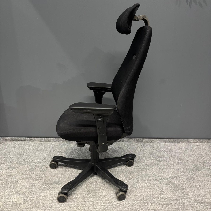 WhatsApp Image 2026-03-18 at 15.38.074.jpeg