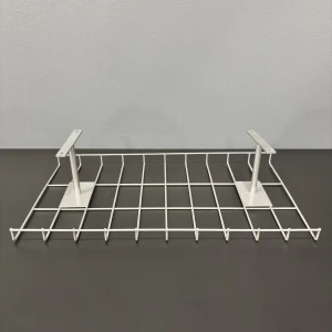 Poziome prowadznie kabli 